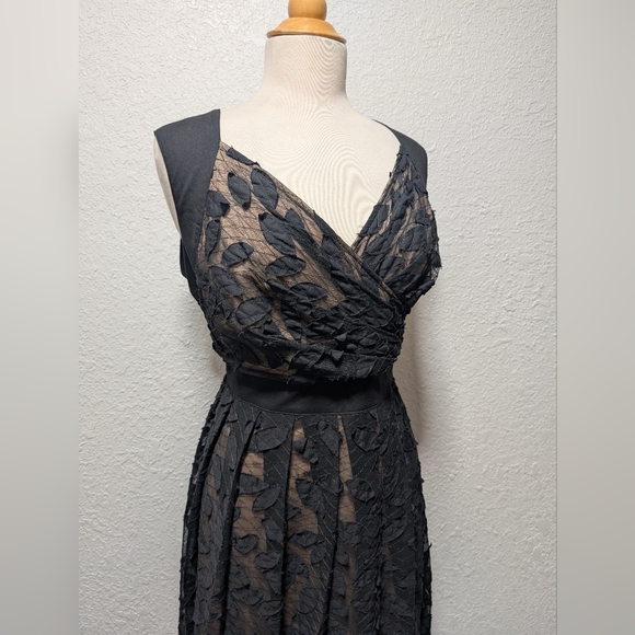 Adrianna Papell Cocktail Dress - Picture 4 of 11